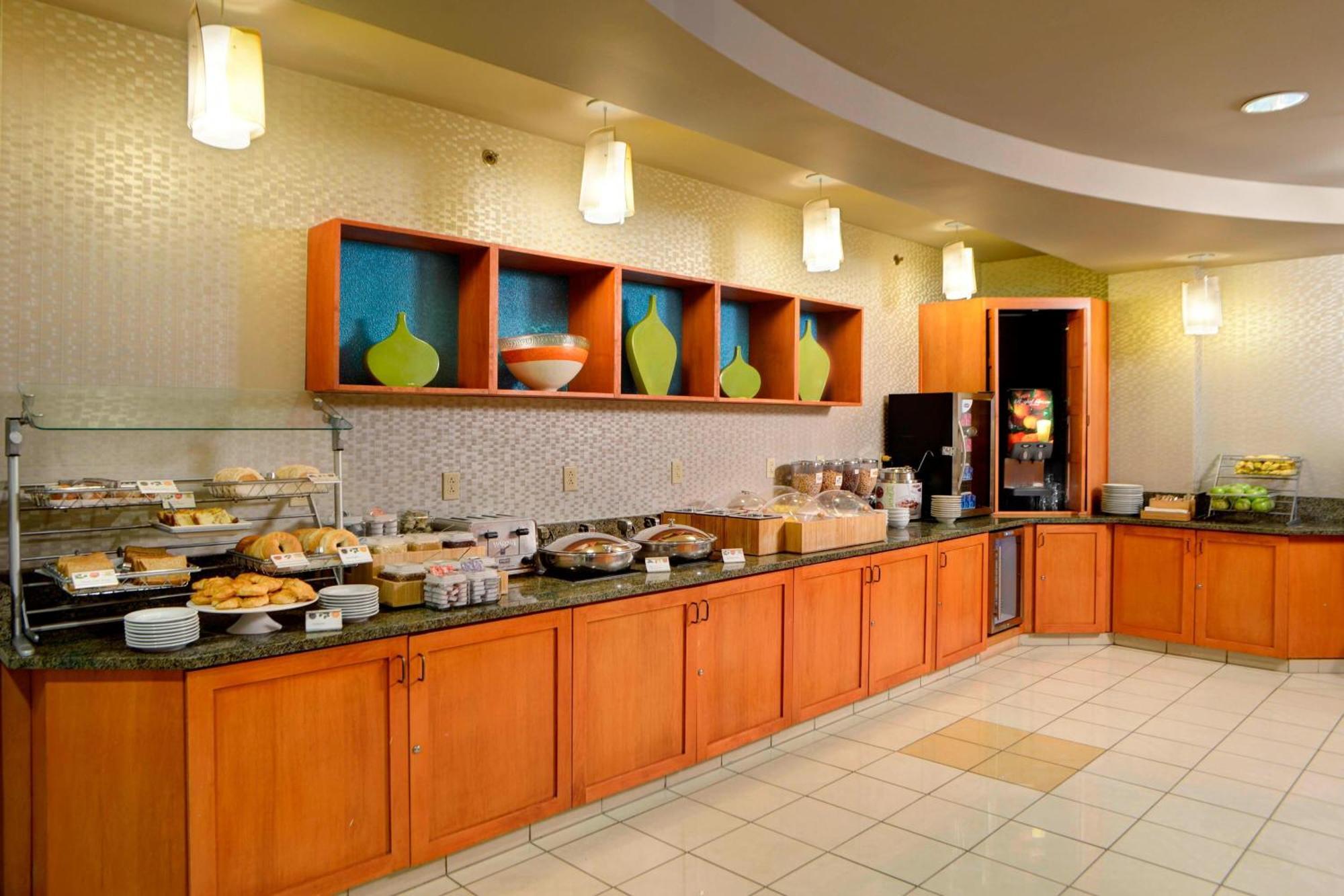 SpringHill Suites Terre Haute Extérieur photo